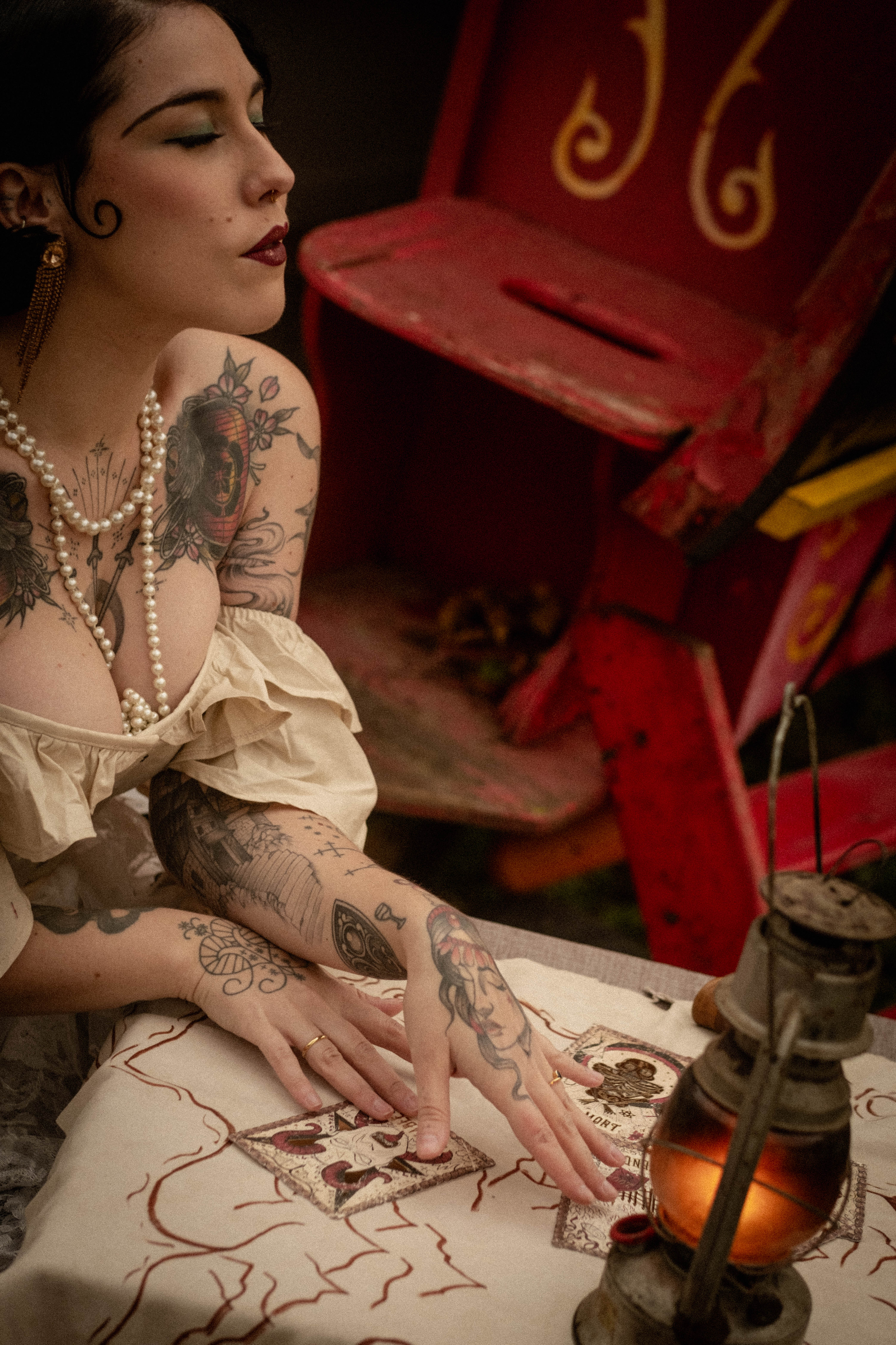 Polly Voodoo Velvet Freakshow — 12