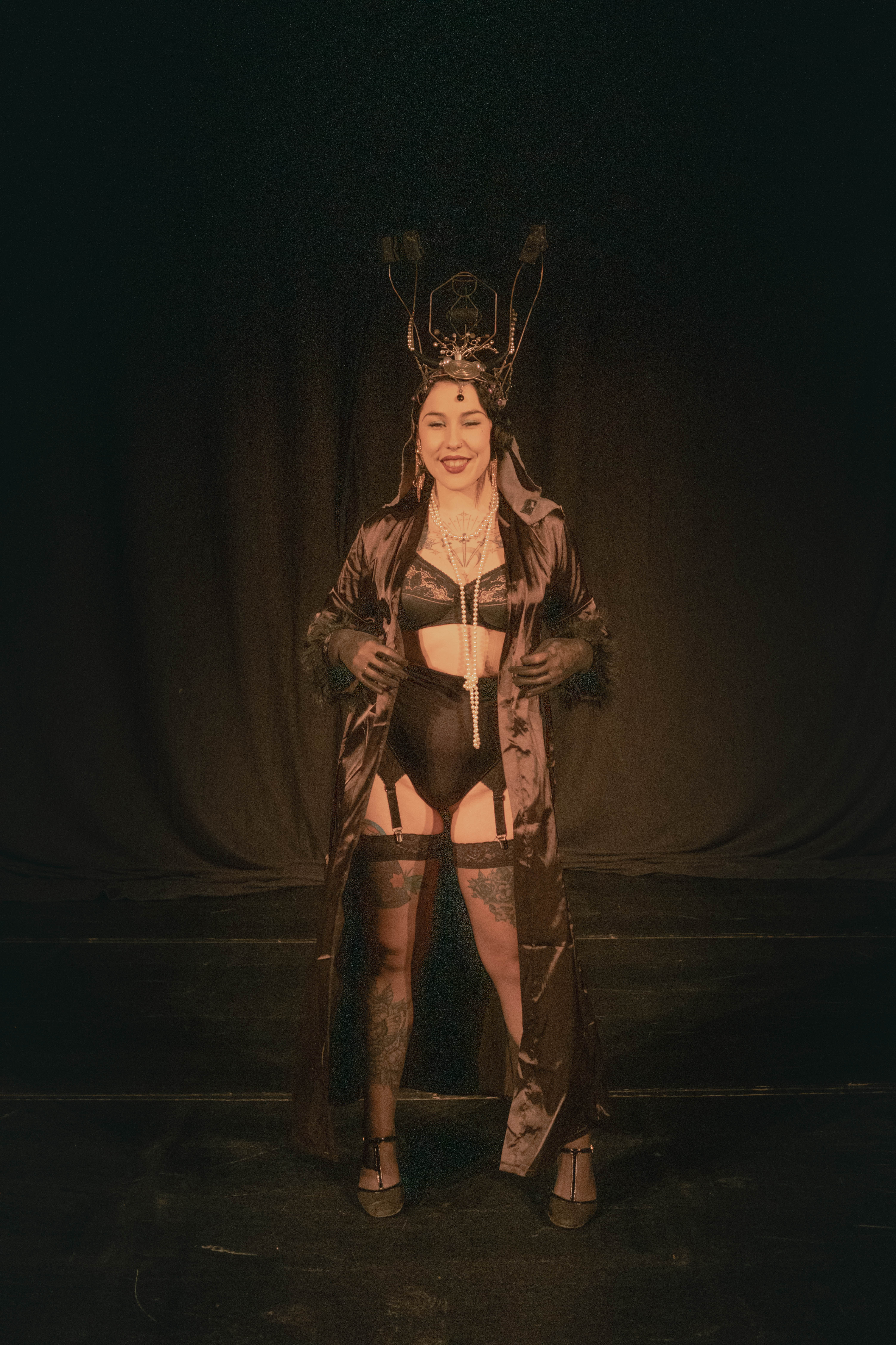 Polly Voodoo Velvet Freakshow — 17