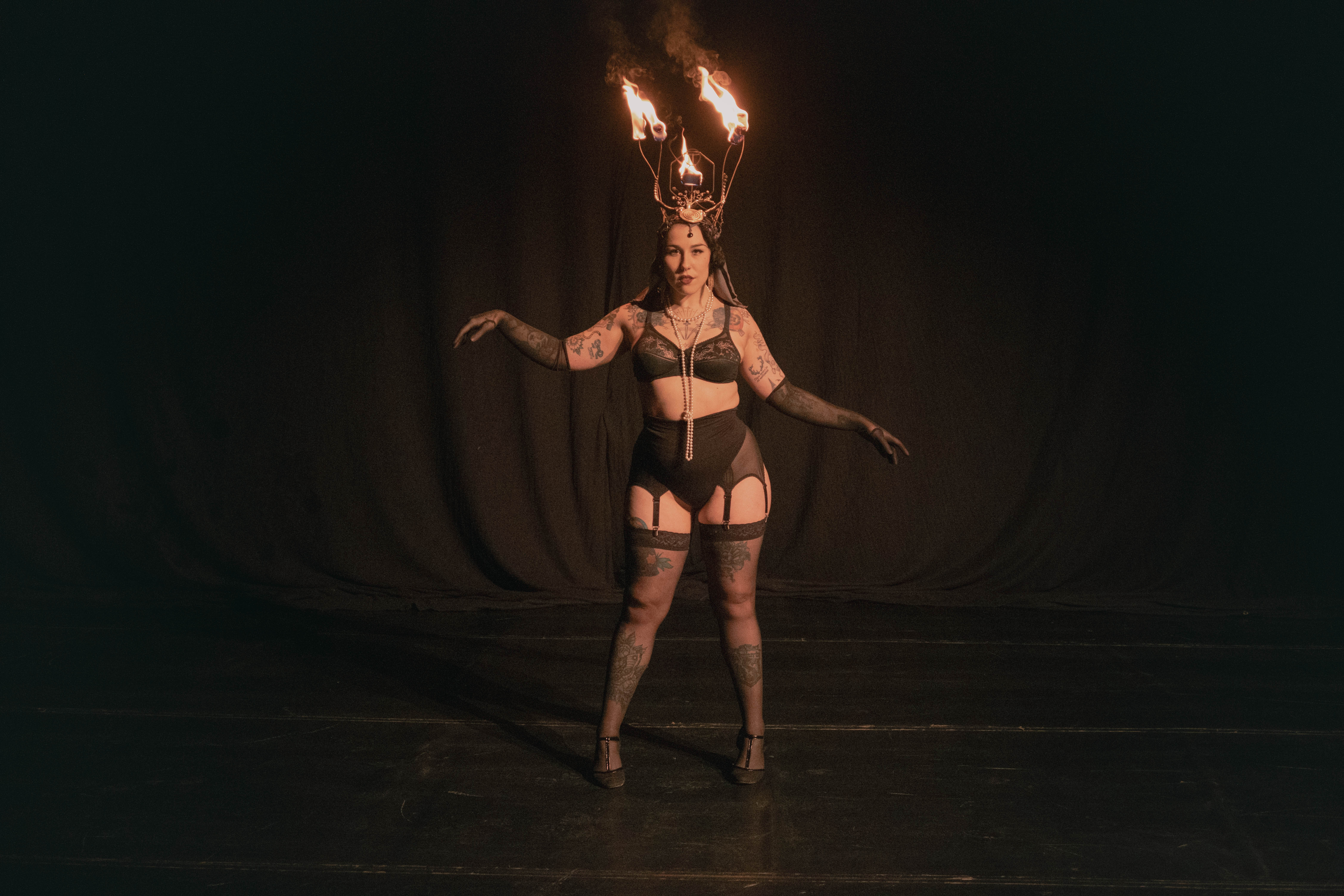 Polly Voodoo Velvet Freakshow — 22